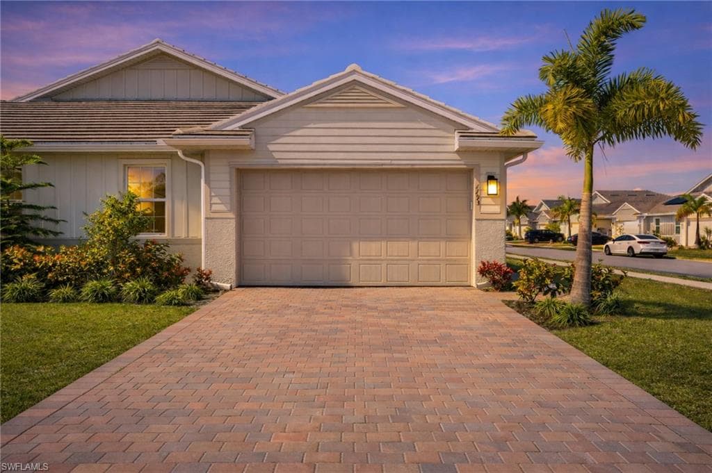 1193 Enbrook Loop, Naples