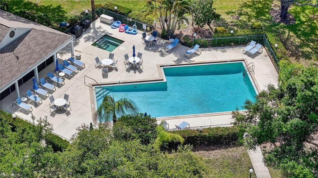 22656 Fountain Lakes Blvd, Estero, photo 2