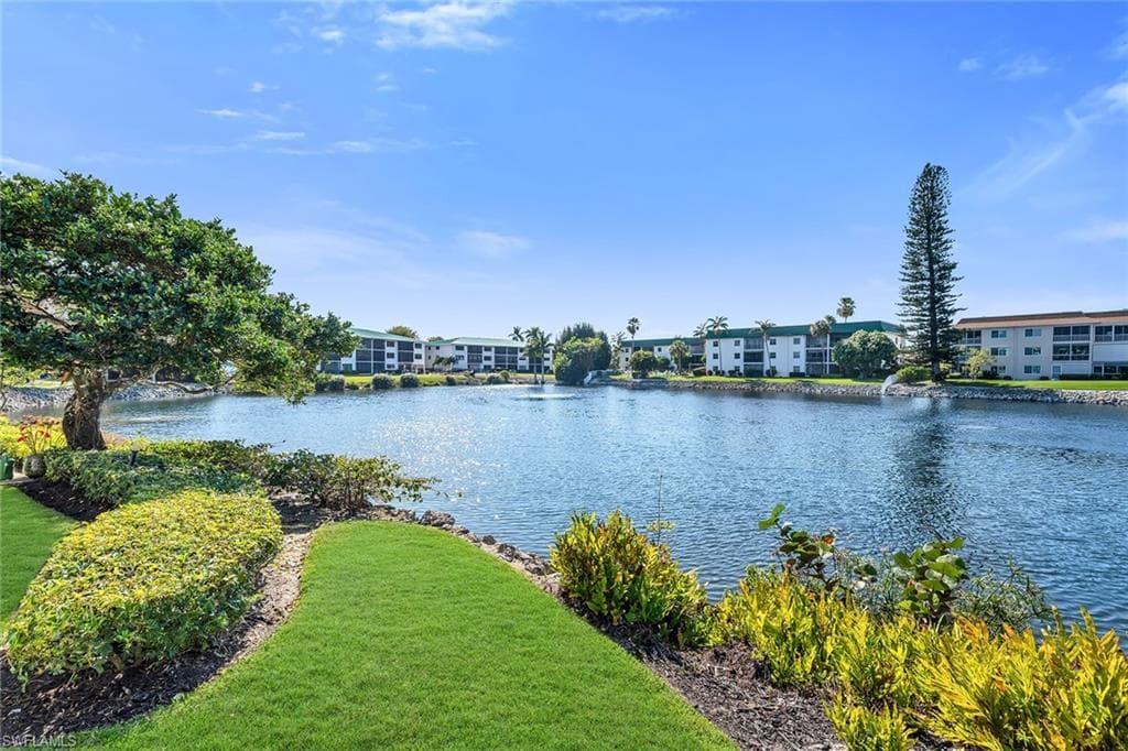 3055 Riviera Dr #102, Naples, photo 3