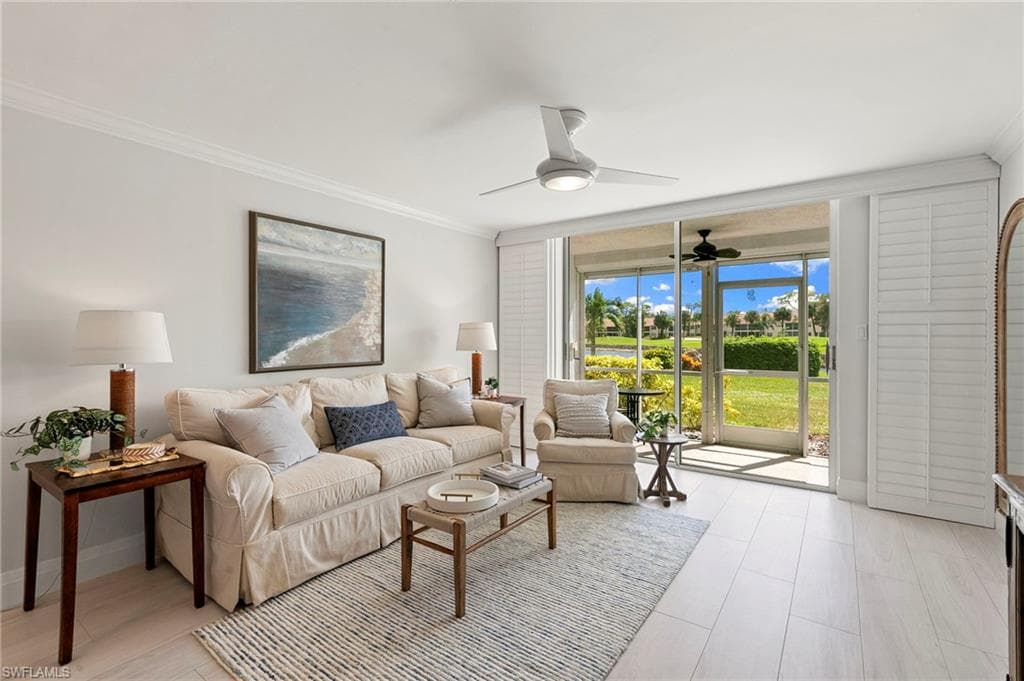 300 Forest Lakes Blvd #112, Naples, photo 2