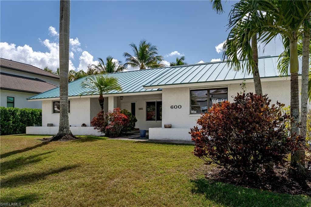 600 Parkview Ln, Naples, photo 2