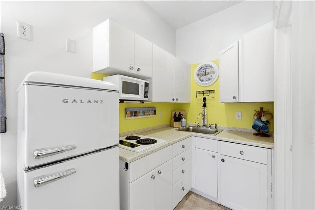25000 Tamiami Trl #d152, Naples, photo 3
