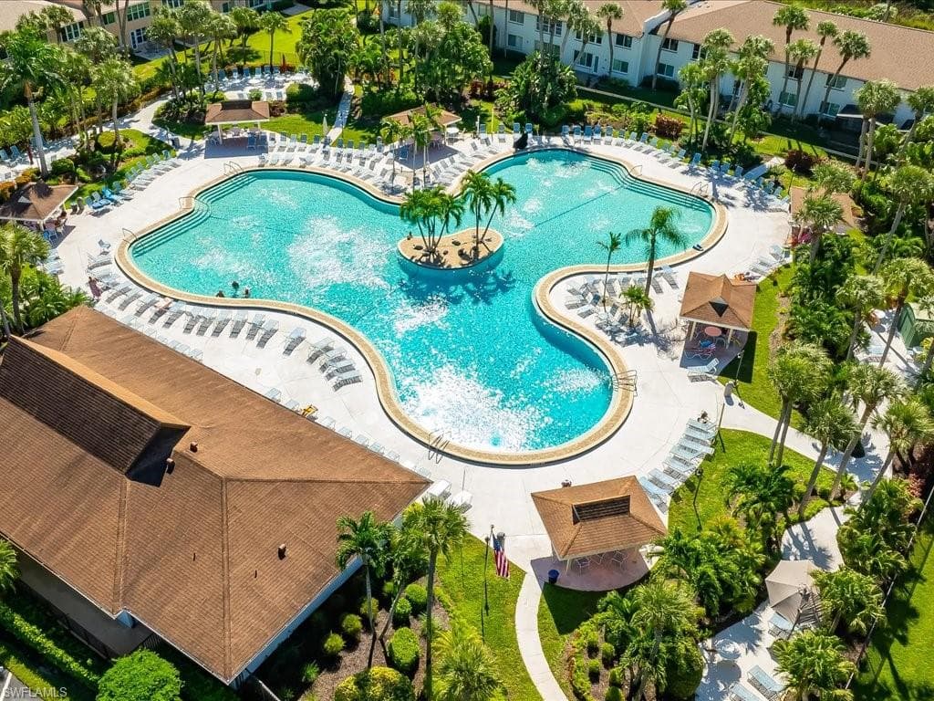 4200 Looking Glass Ln #4204, Naples