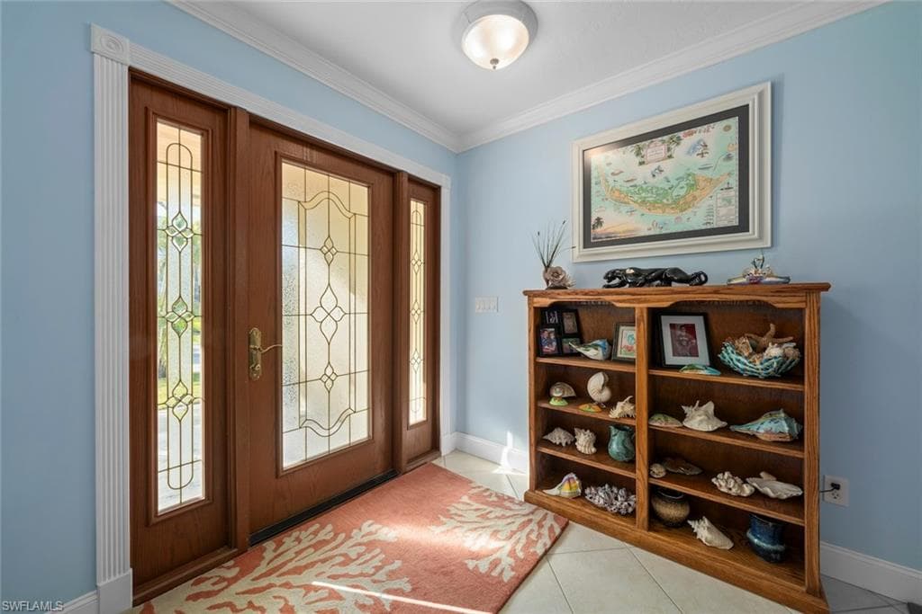 1056 Yachtsman Dr, Sanibel