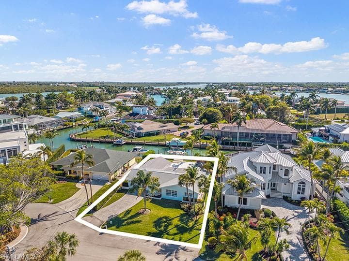 2175 Shad Ct, Naples, photo 3