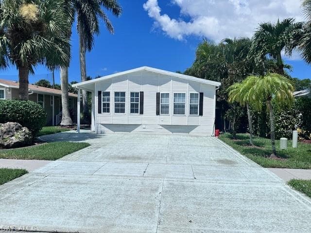 1025 Silver Lakes Blvd, Naples