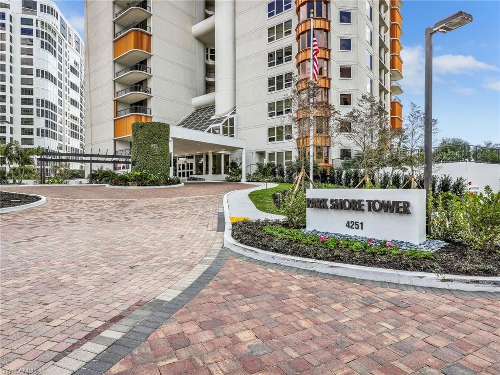 4251 Gulf Shore Blvd #6c, Naples, photo 3