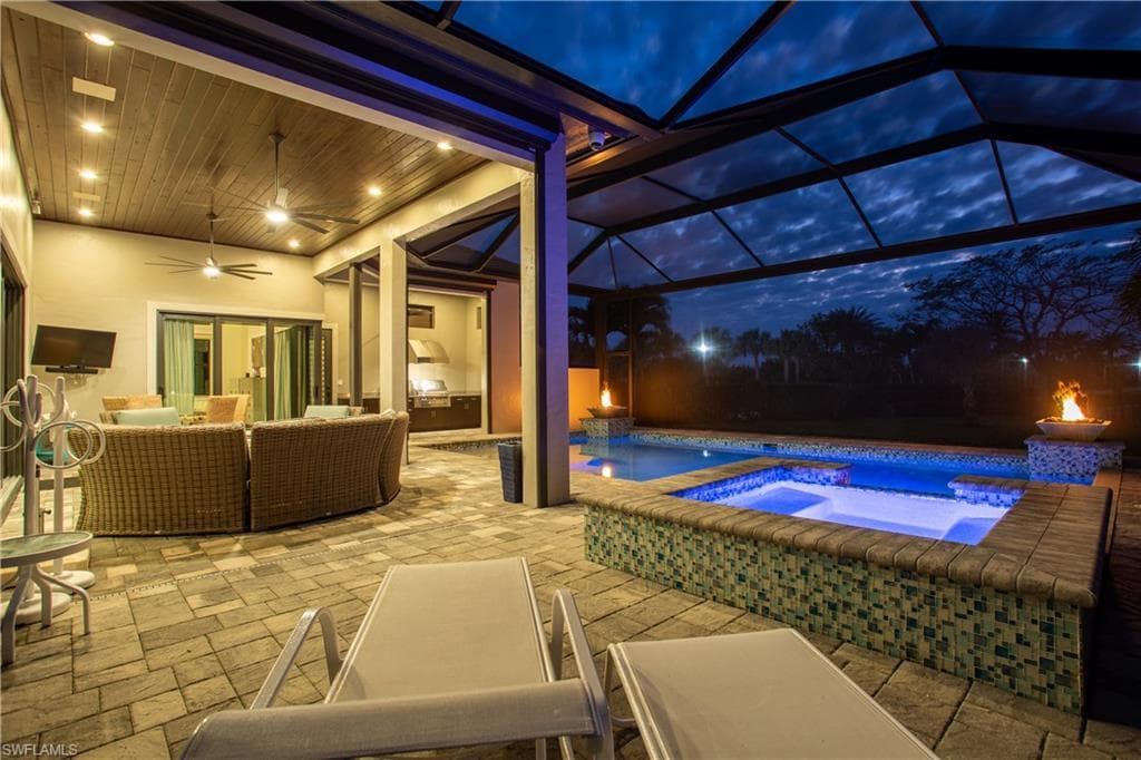 5501 Harbour Preserve Cir, Cape Coral, photo 2