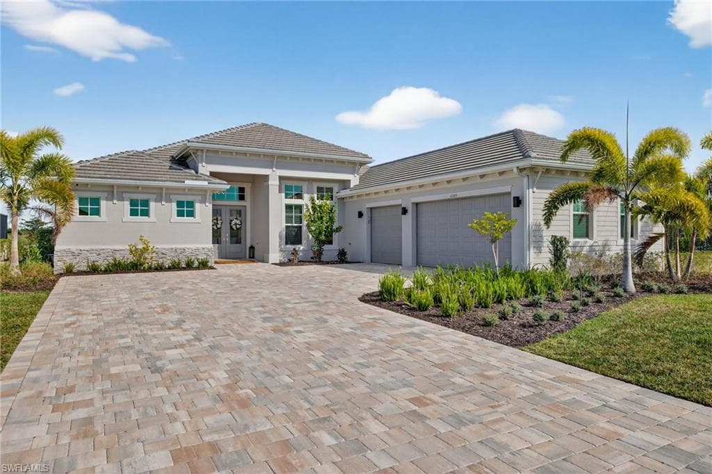 17395 Blue Sapphire Dr, Fort Myers