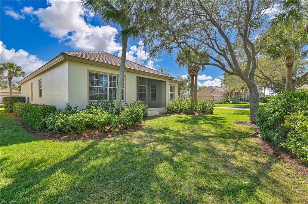 5582 Whispering Willow Way, Fort Myers, photo 3