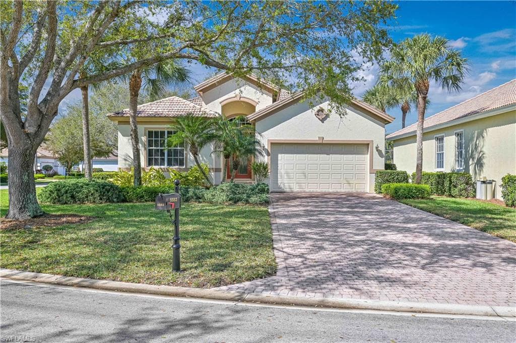 5582 Whispering Willow Way, Fort Myers