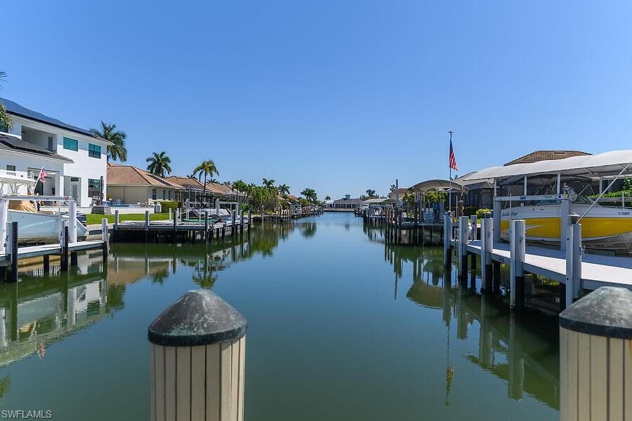 255 Columbus Way, Marco Island, photo 3