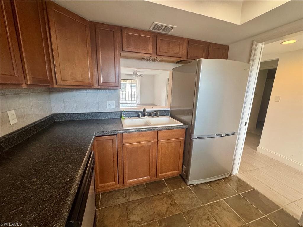 9395 Pennsylvania Ave #37, Bonita Springs, photo 2