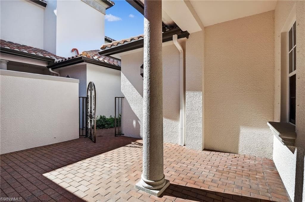 3735 Montreux Ln #bldg 4-102, Naples, photo 3