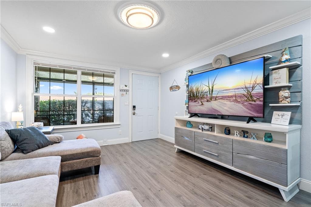5320 Treetops Dr #i, Naples, photo 2