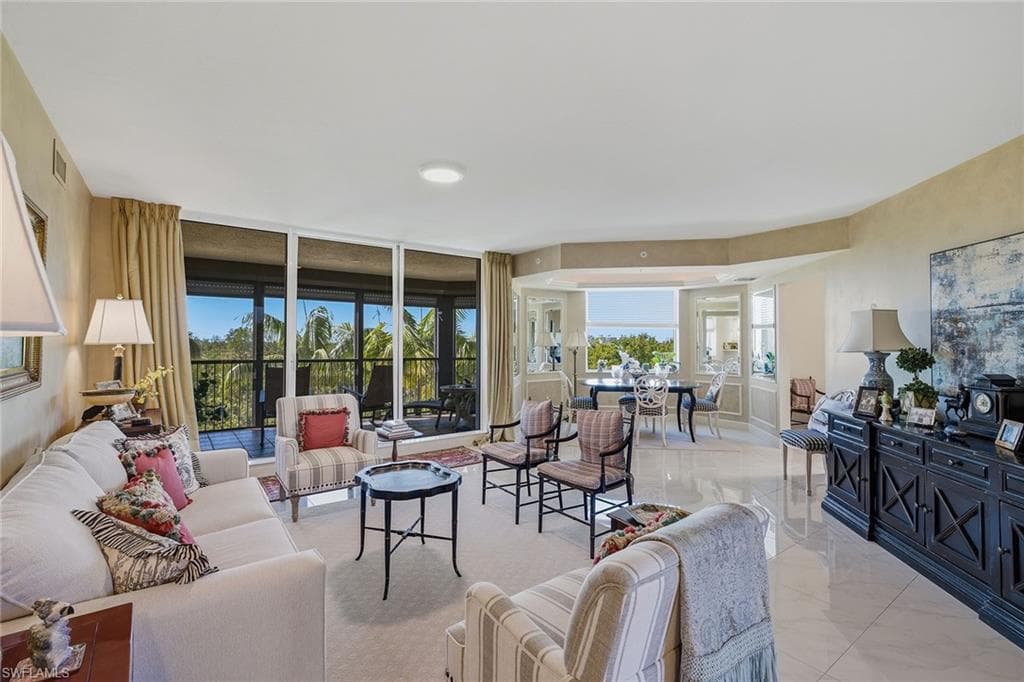 7225 Pelican Bay Blvd #305, Naples