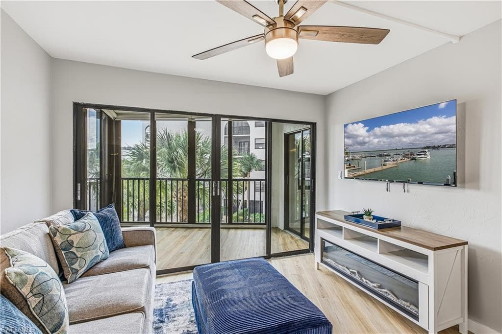 1027 Anglers Cv #b301, Marco Island, photo 2