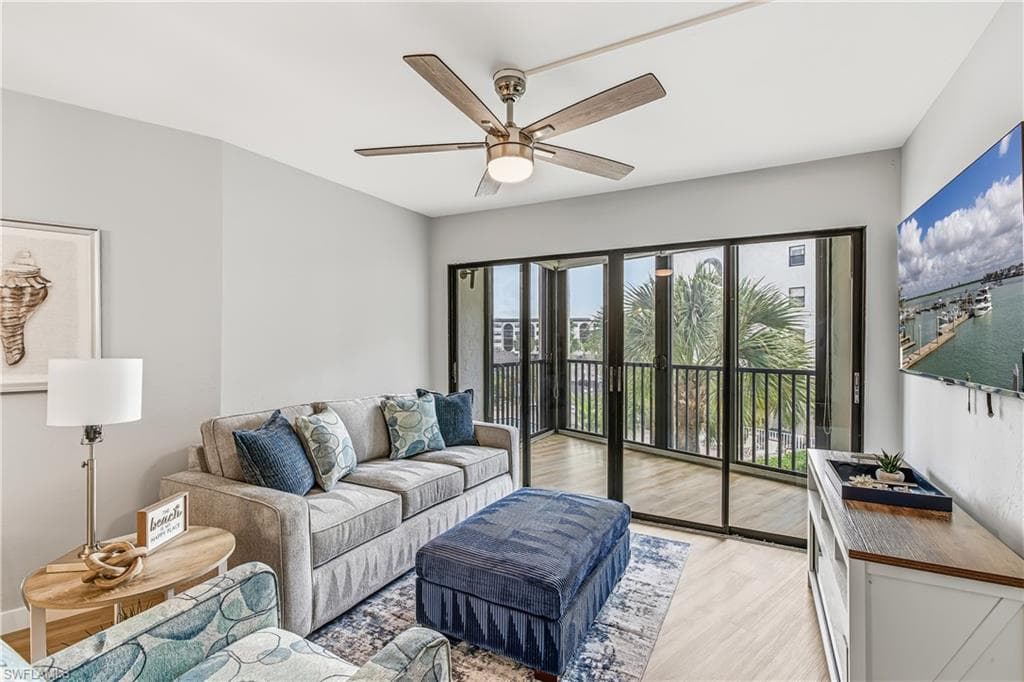 1027 Anglers Cv #b301, Marco Island