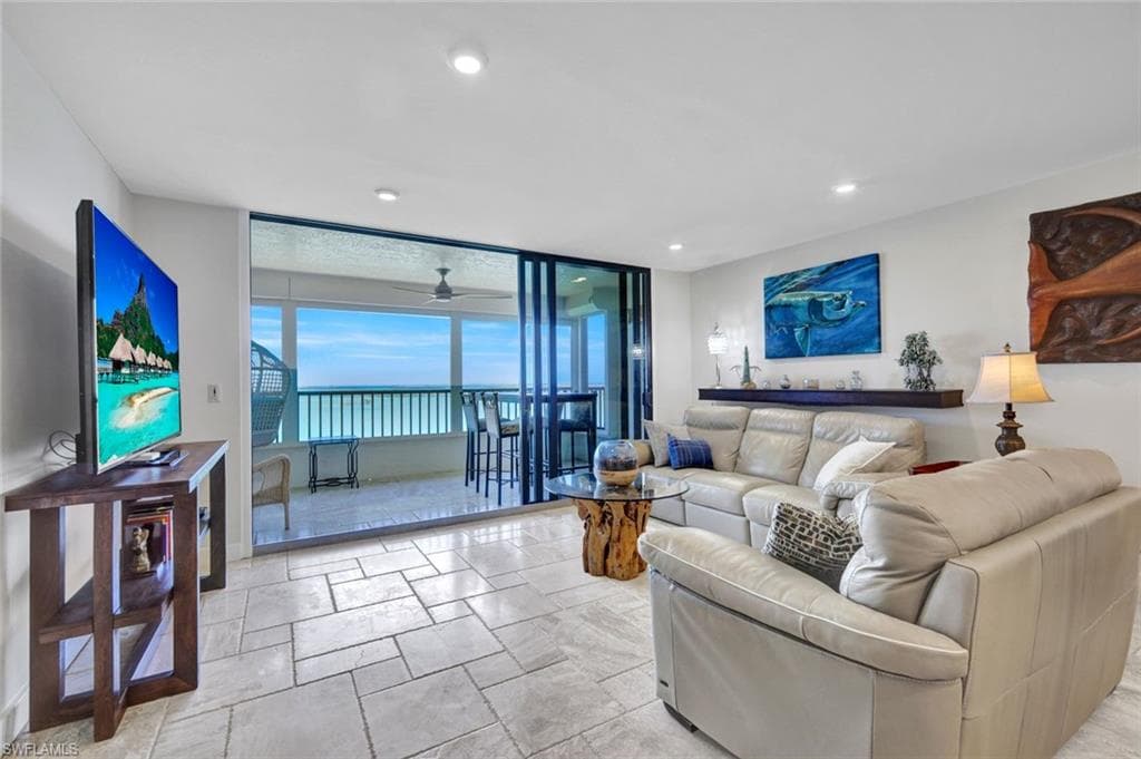 15021 Punta Rassa Rd #903, Fort Myers