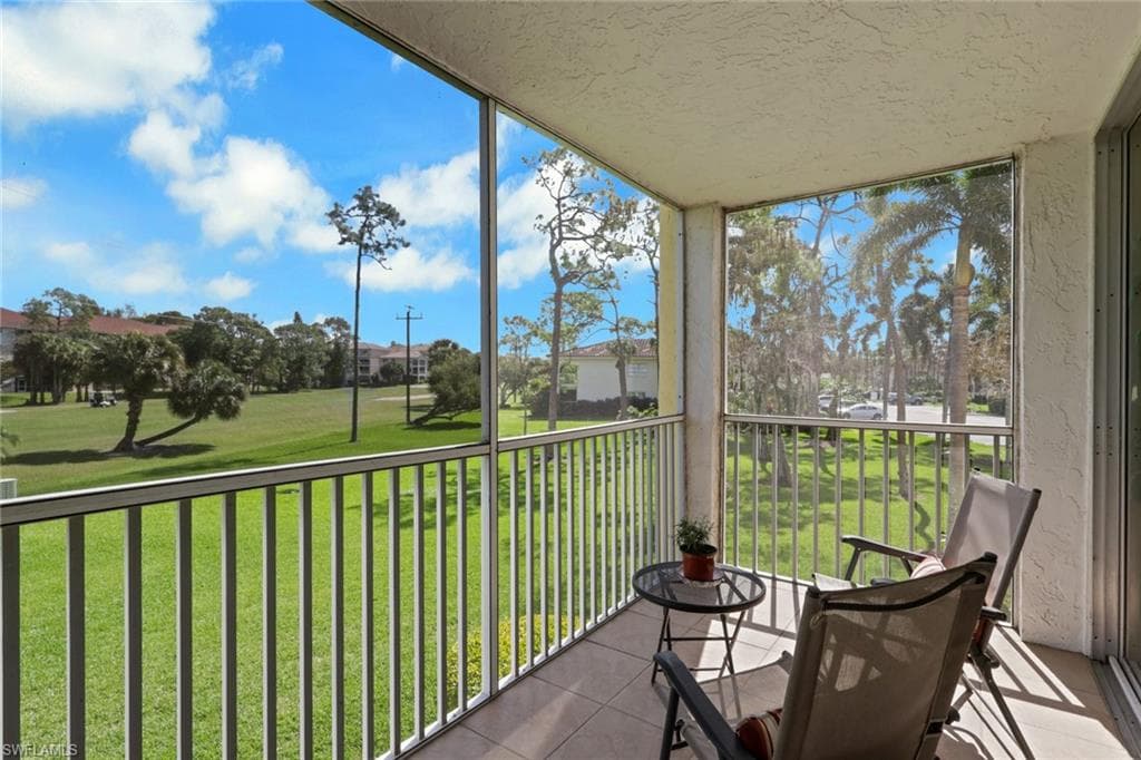 1057 Forest Lakes Dr #1208, Naples