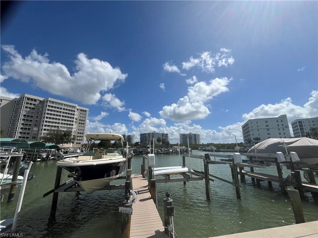 3 Bluebill Ave #207, Naples, photo 3