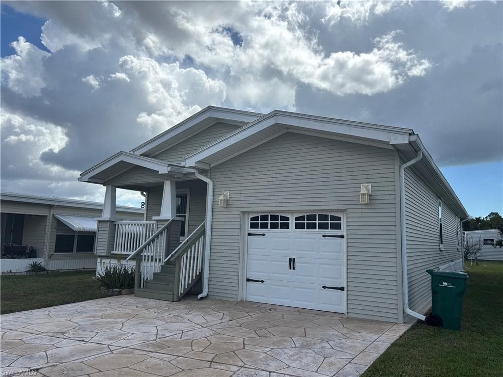 12 Aquamarine Ave #12q, Naples, photo 2