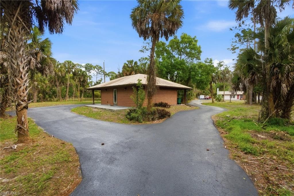 3670 27th Ave, Naples, photo 3