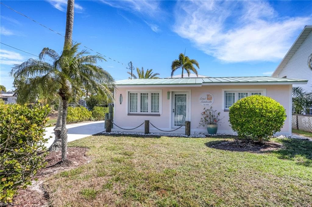 1290 Venetian Way, Naples, photo 2