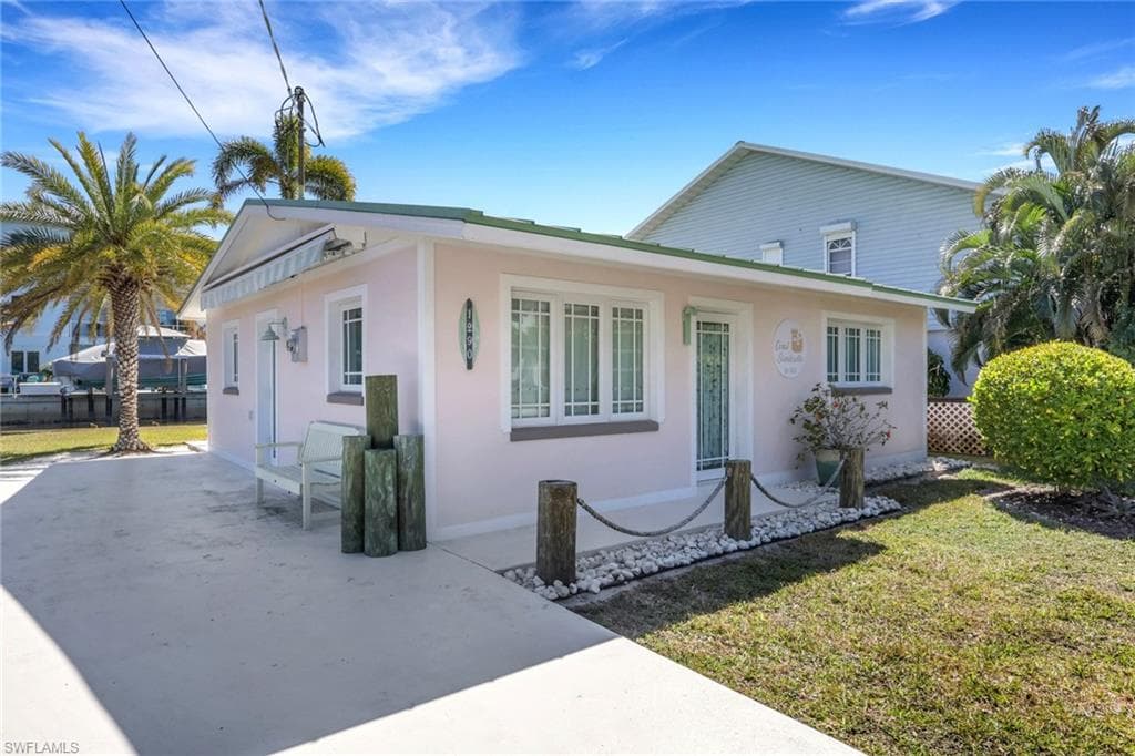 1290 Venetian Way, Naples, photo 3