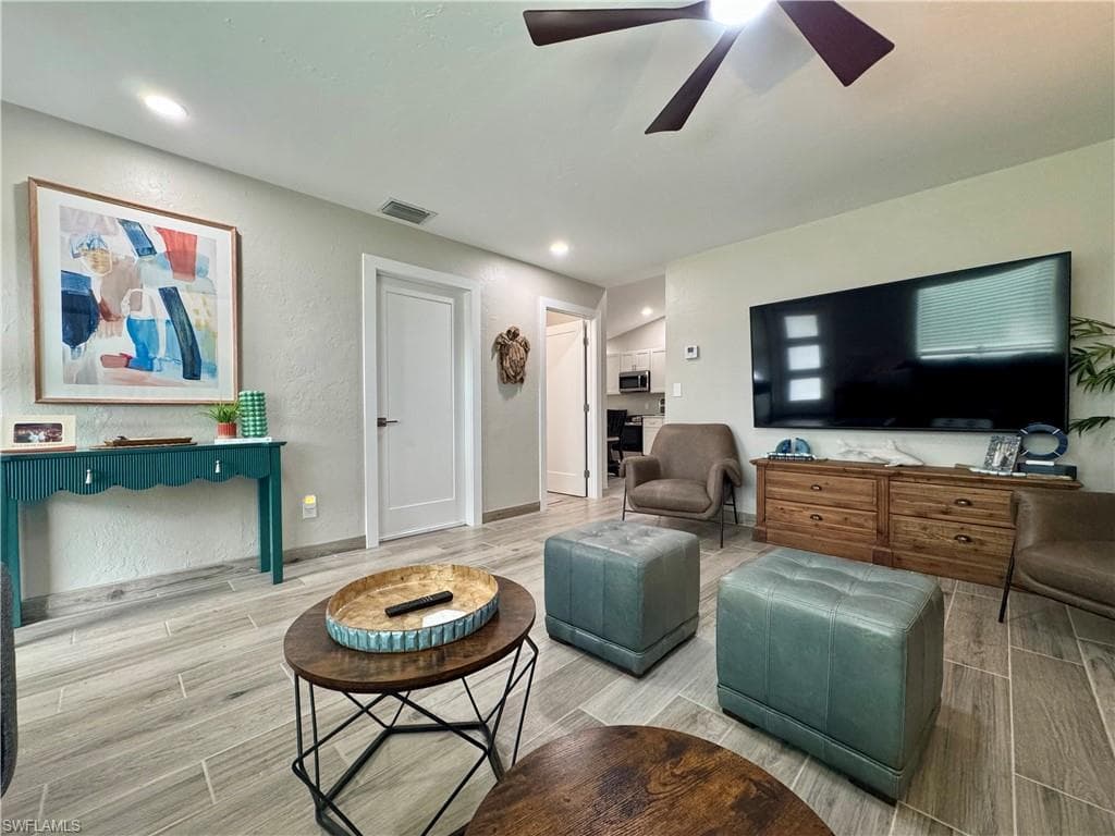 27431 Dortch Ave, Bonita Springs, photo 3
