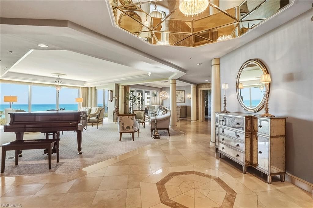 4201 Gulf Shore Blvd #702, Naples, photo 3
