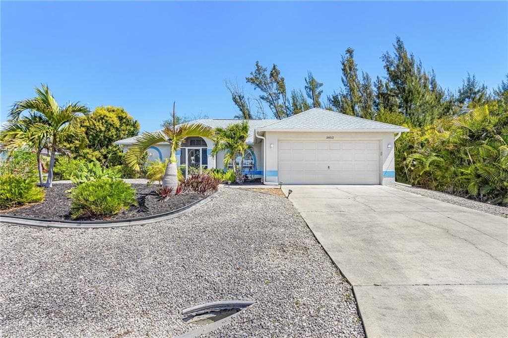3852 Stabile Rd, St. James City, photo 2