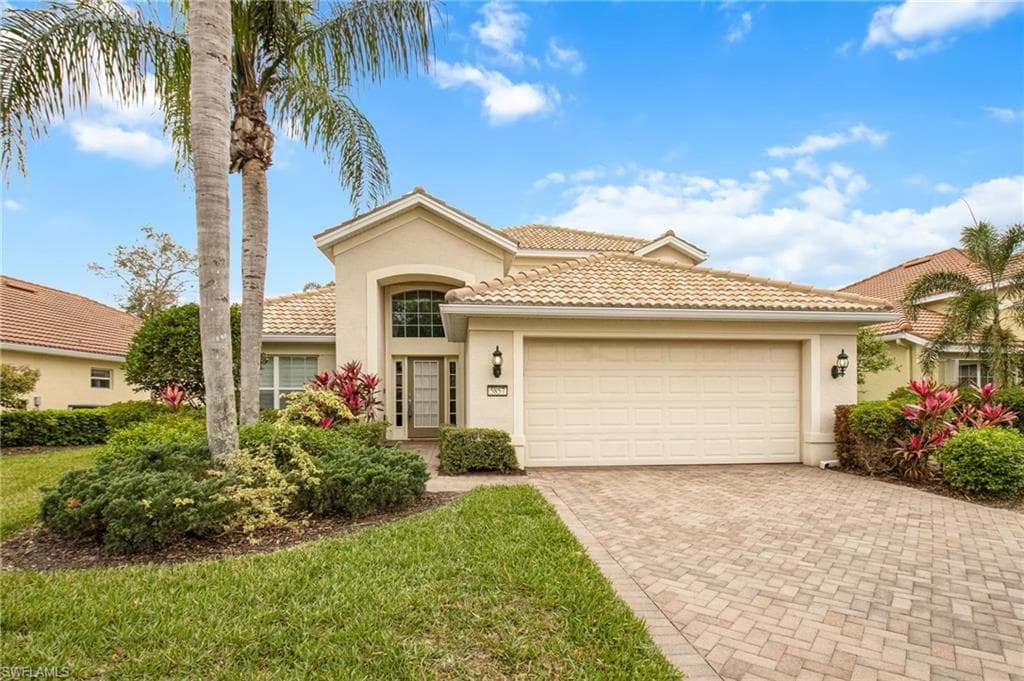 5857 Constitution St, Ave Maria