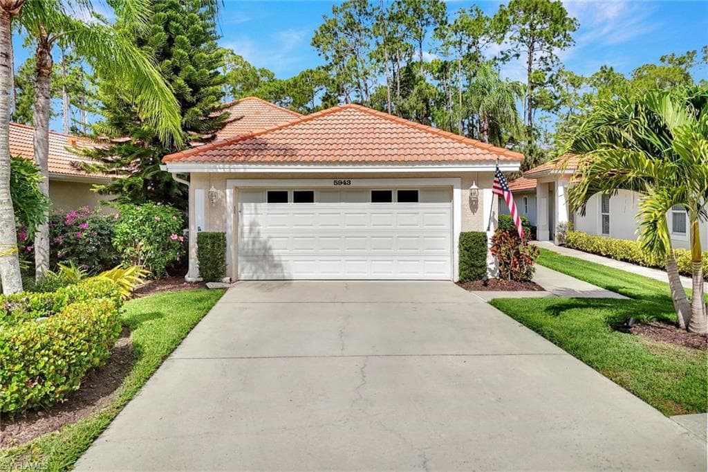 5943 Northridge Dr #a34, Naples