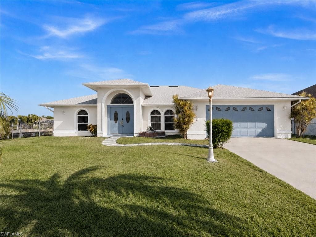 1229 24th St, Cape Coral