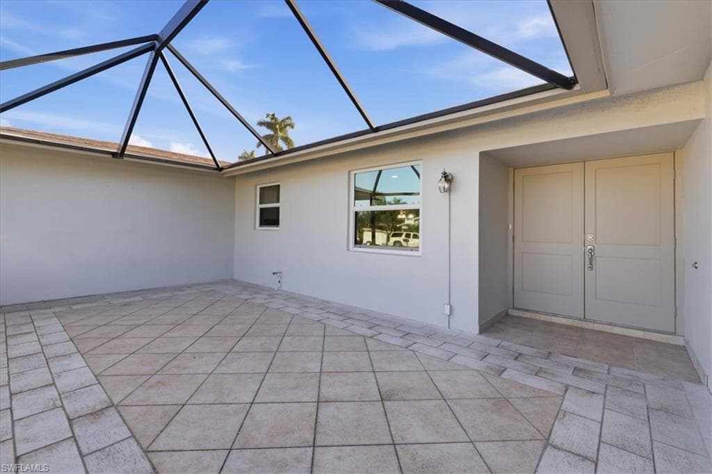 5051 Fairfield Dr, Fort Myers, photo 2