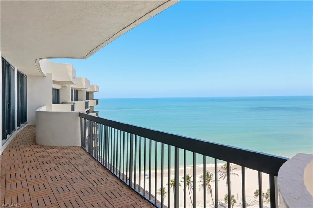 4001 Gulf Shore Blvd #ph8, Naples, photo 2