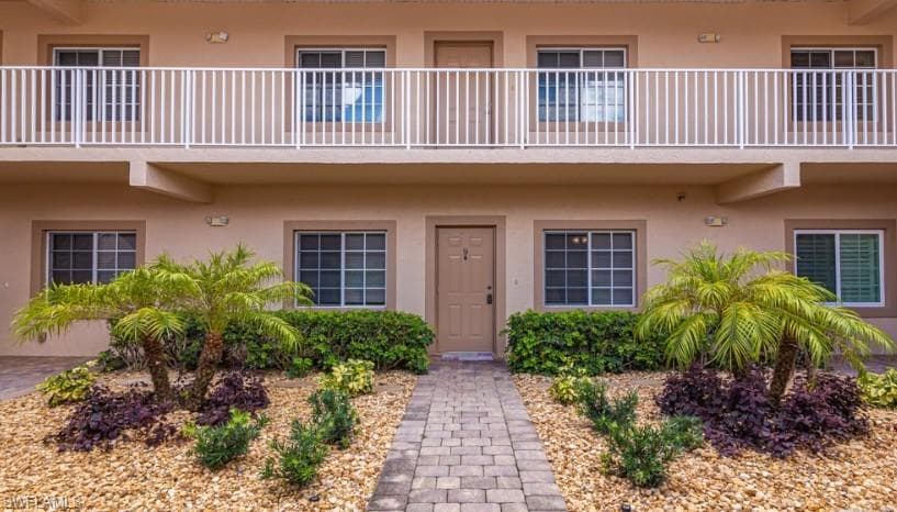 9113 Michael Cir #9, Naples, photo 3
