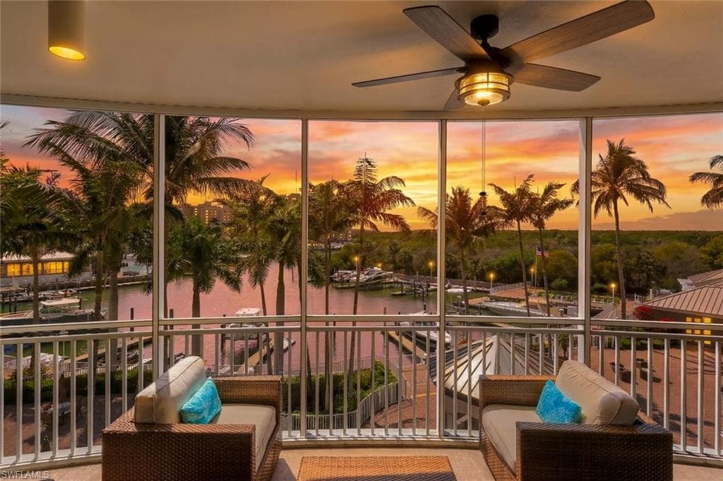 13675 Vanderbilt Dr #406, Naples, photo 3