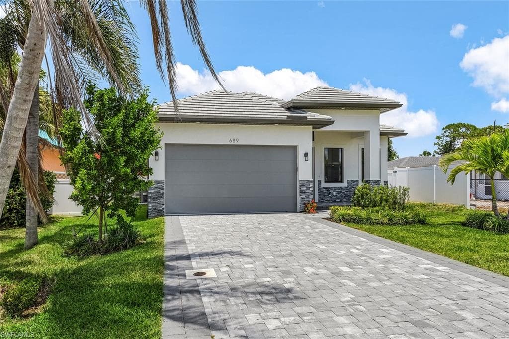 859 108th Ave, Naples, photo 2