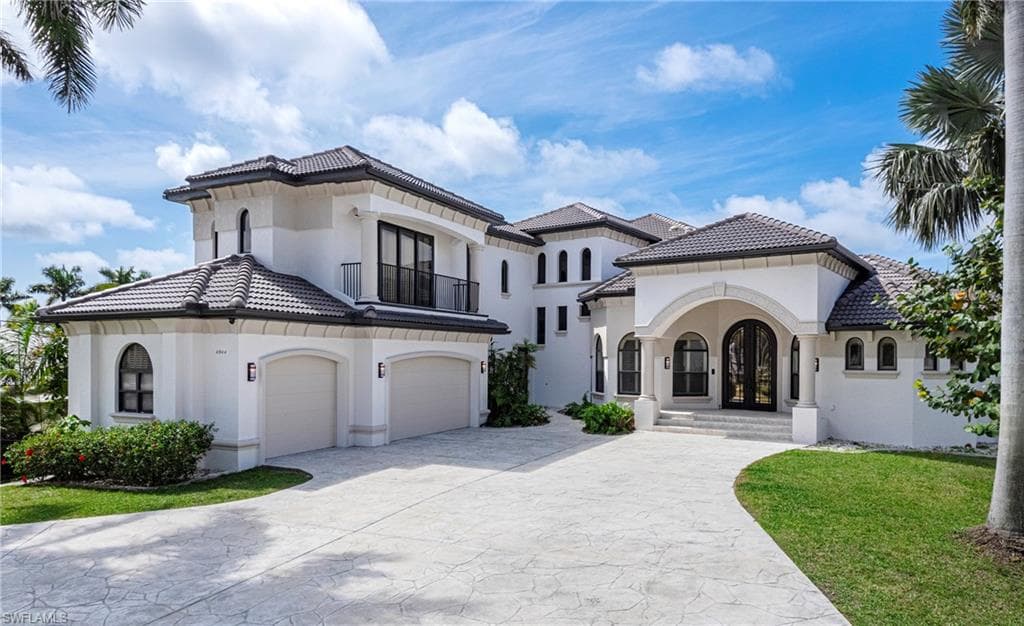 4944 Normandy Ct, Cape Coral, photo 2