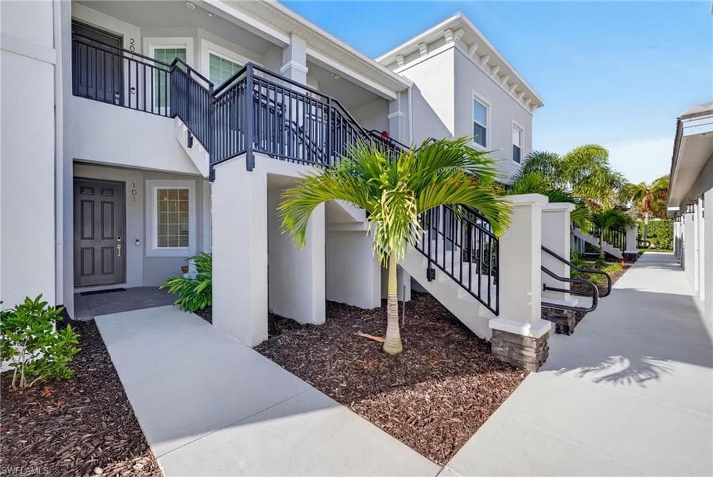 11751 Venetian Lagoon Dr #101, Fort Myers, photo 2