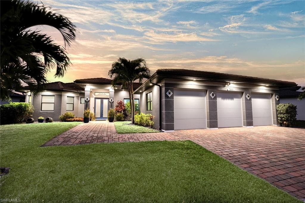 2532 25th Ave, Cape Coral