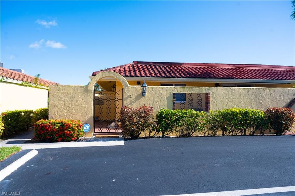 136 Harrison Rd #l3, Naples, photo 2