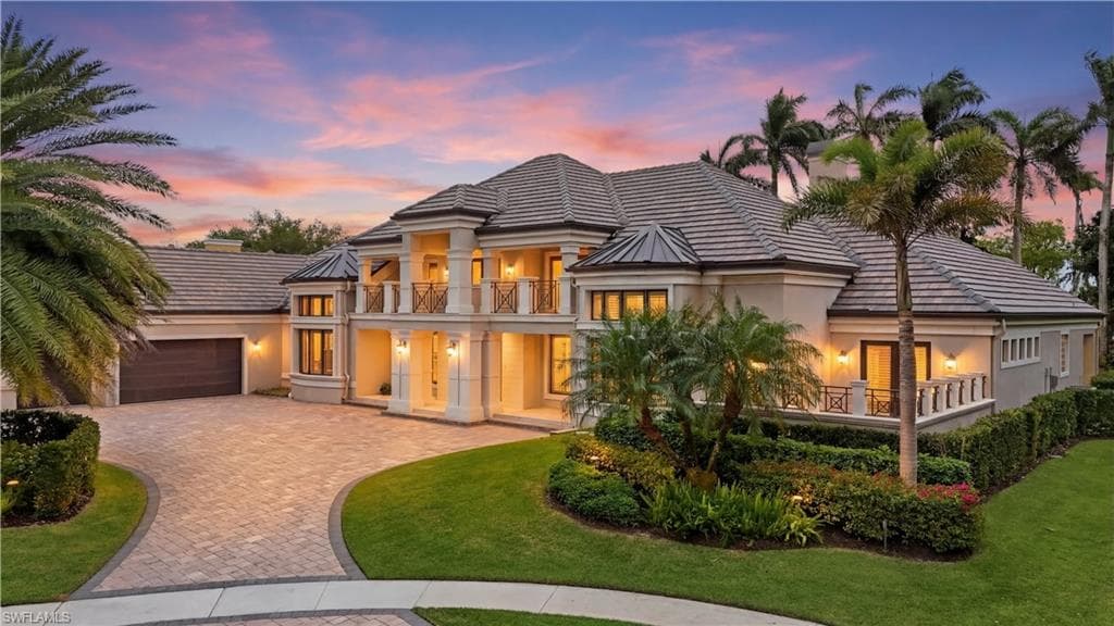 328 Sedgwick Ct, Naples