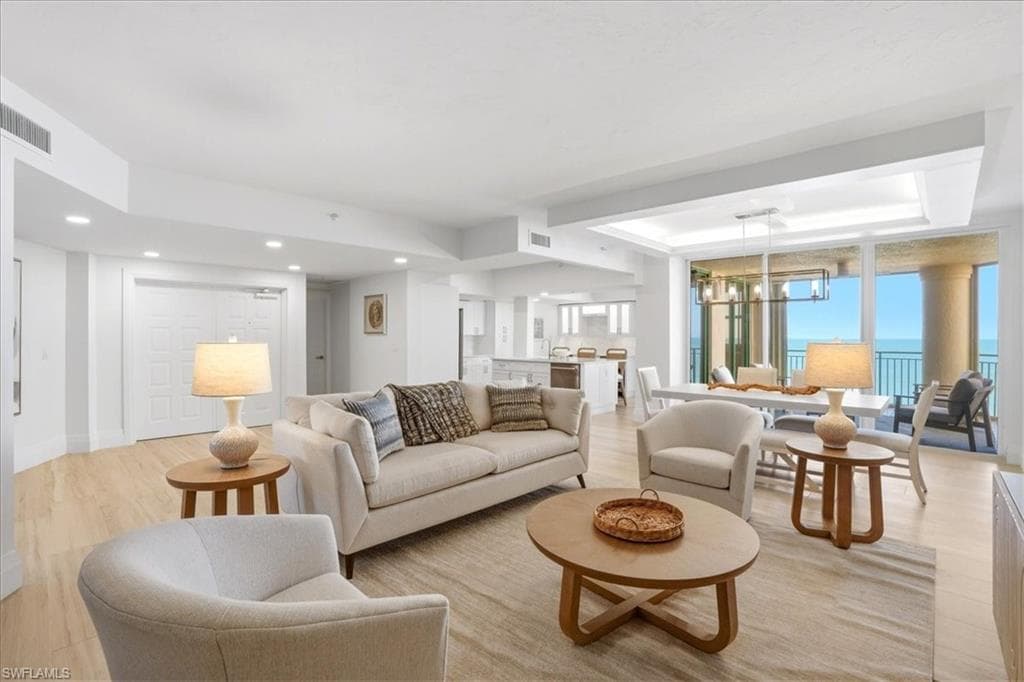 980 Cape Marco Dr #706, Marco Island, photo 2