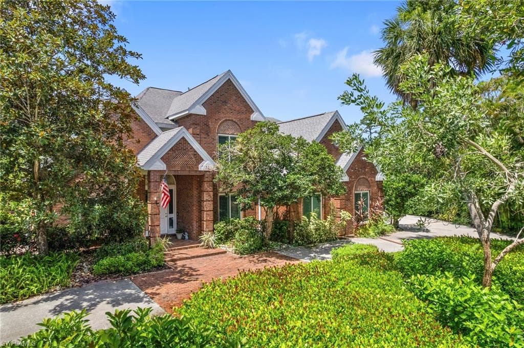 13672 Pine Villa Ln, Fort Myers, photo 2