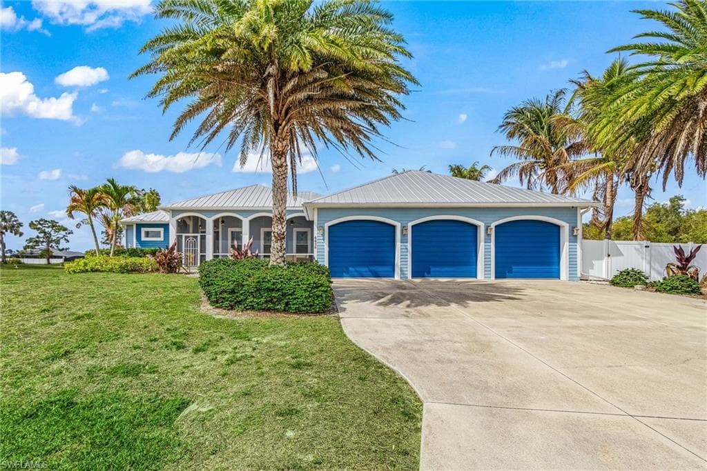 4438 11th Pl, Cape Coral, photo 2