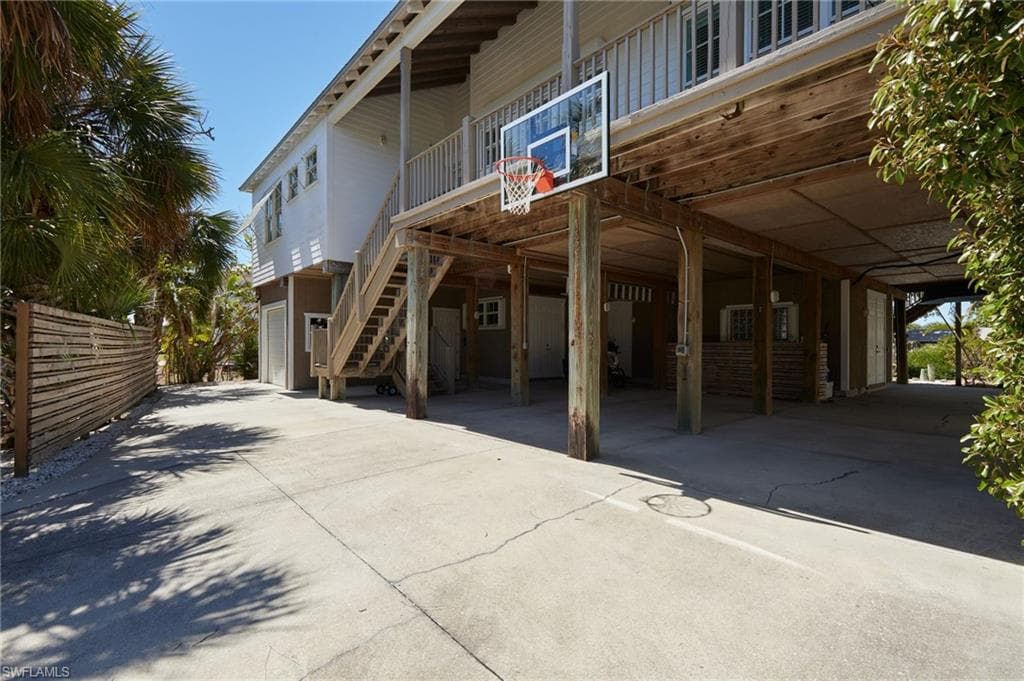 16247 Boyce Dr, Bokeelia, photo 2