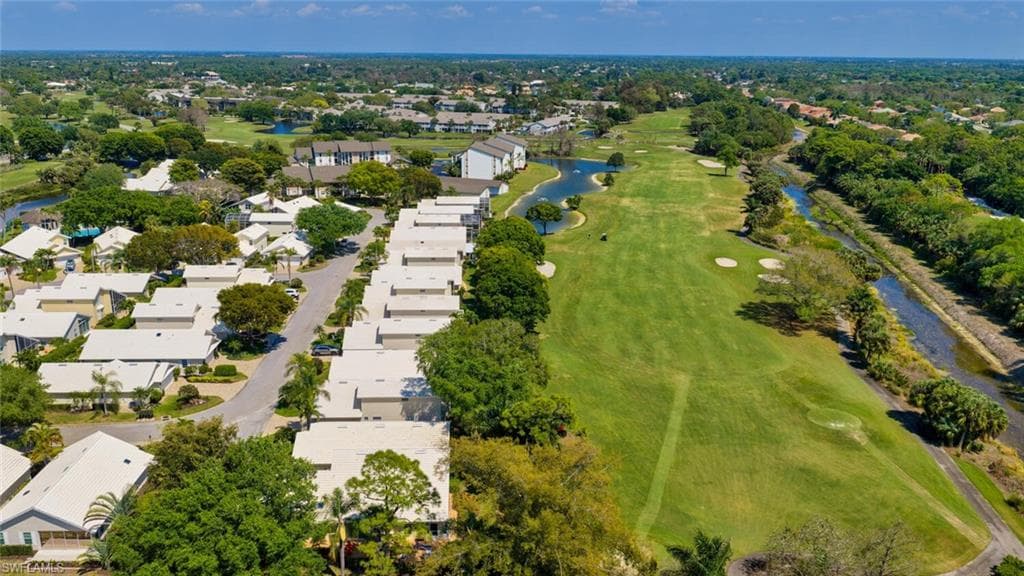 1562 Weybridge Cir #31, Naples, photo 3